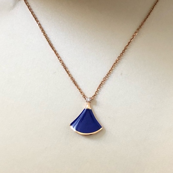 Brand new Bvlgari diva necklace lapis